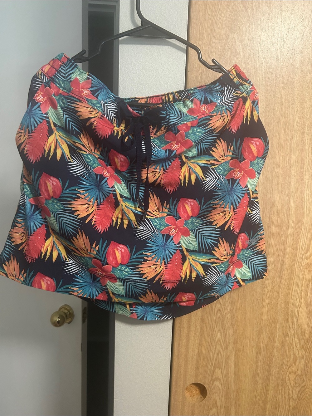 Speedo Tropical Floral Drawstring Crop Top - Black with Red, Orange, Teal